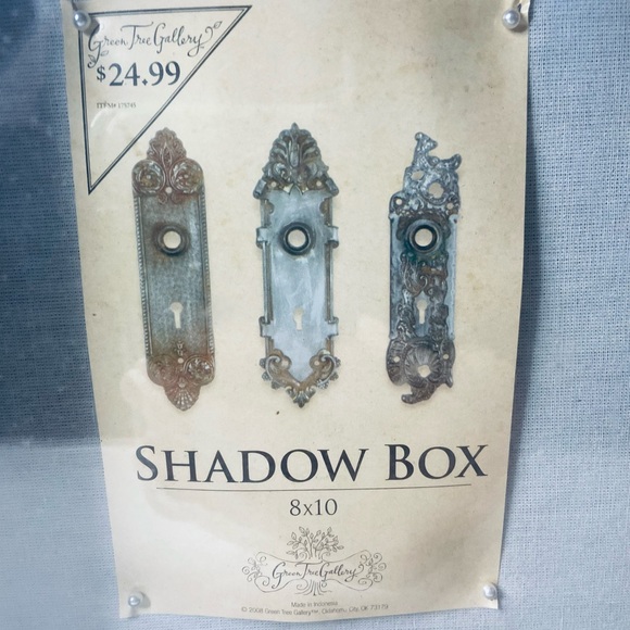 Green Tree Gallery Shadow Box 8”x10” - Picture 3 of 5